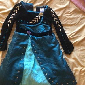 Ana Frozen 2 Costume Size 4